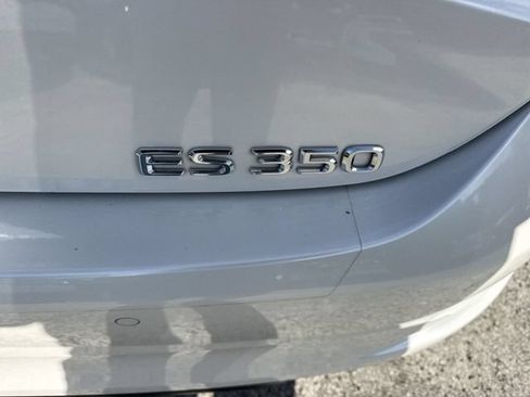Certified 2024 Lexus ES 350 w/ Premium Package FWD image 25