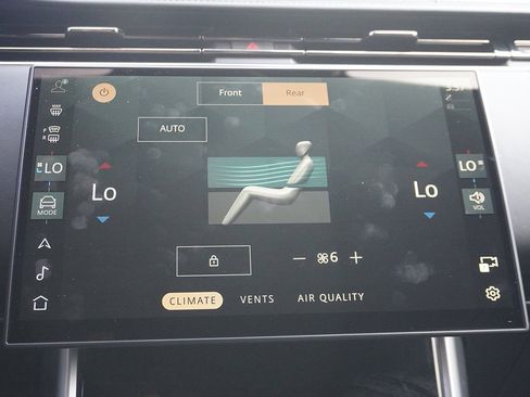 Used 2024 Land Rover Range Rover Long Wheelbase Autobiography image 77