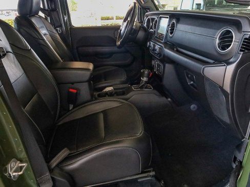 Used 2021 Jeep Wrangler Unlimited Sahara image 33