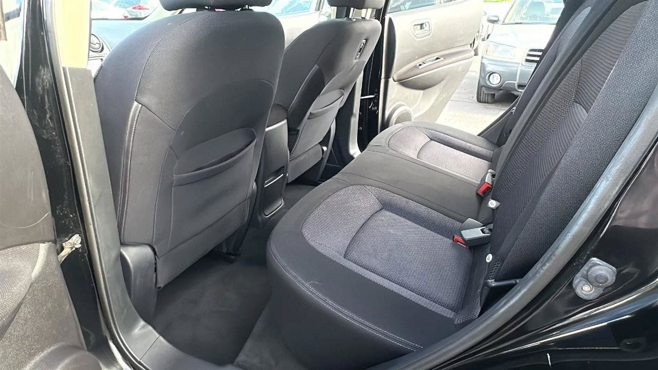 Used 2012 Nissan Rogue SV w/ Premium Pkg AWD/4WD image 24
