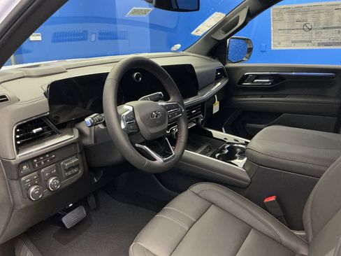 New 2026 Chevrolet Suburban RST w/ Comfort Package AWD/4WD image 13