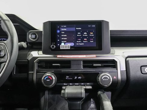 Used 2025 Toyota 4Runner SR5 RWD image 13