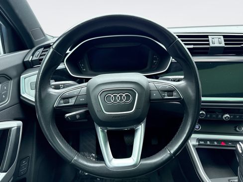 Used 2023 Audi Q3 2.0T Premium AWD/4WD image 12