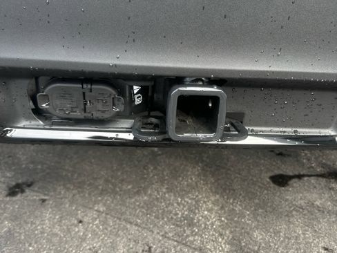 New 2026 Ford Explorer ST-Line AWD/4WD image 7