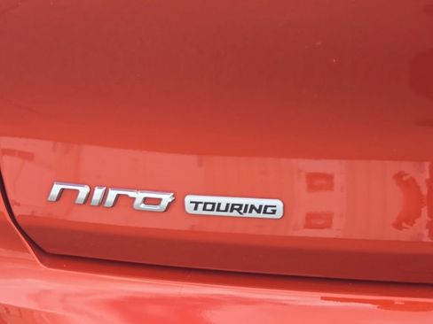 Used 2020 Kia Niro FWD image 7