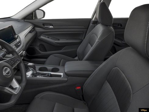 New 2026 Nissan Altima 2.5 SV FWD image 6