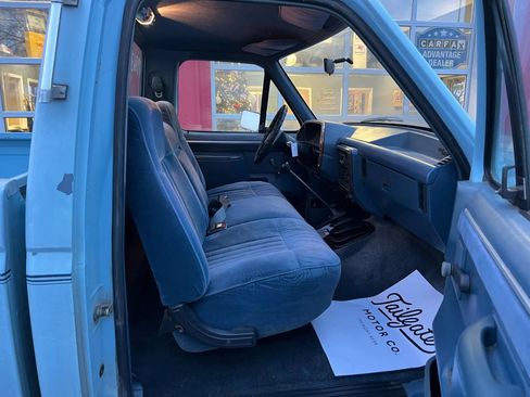 Used 1987 Ford F250 4x4 Regular Cab image 11