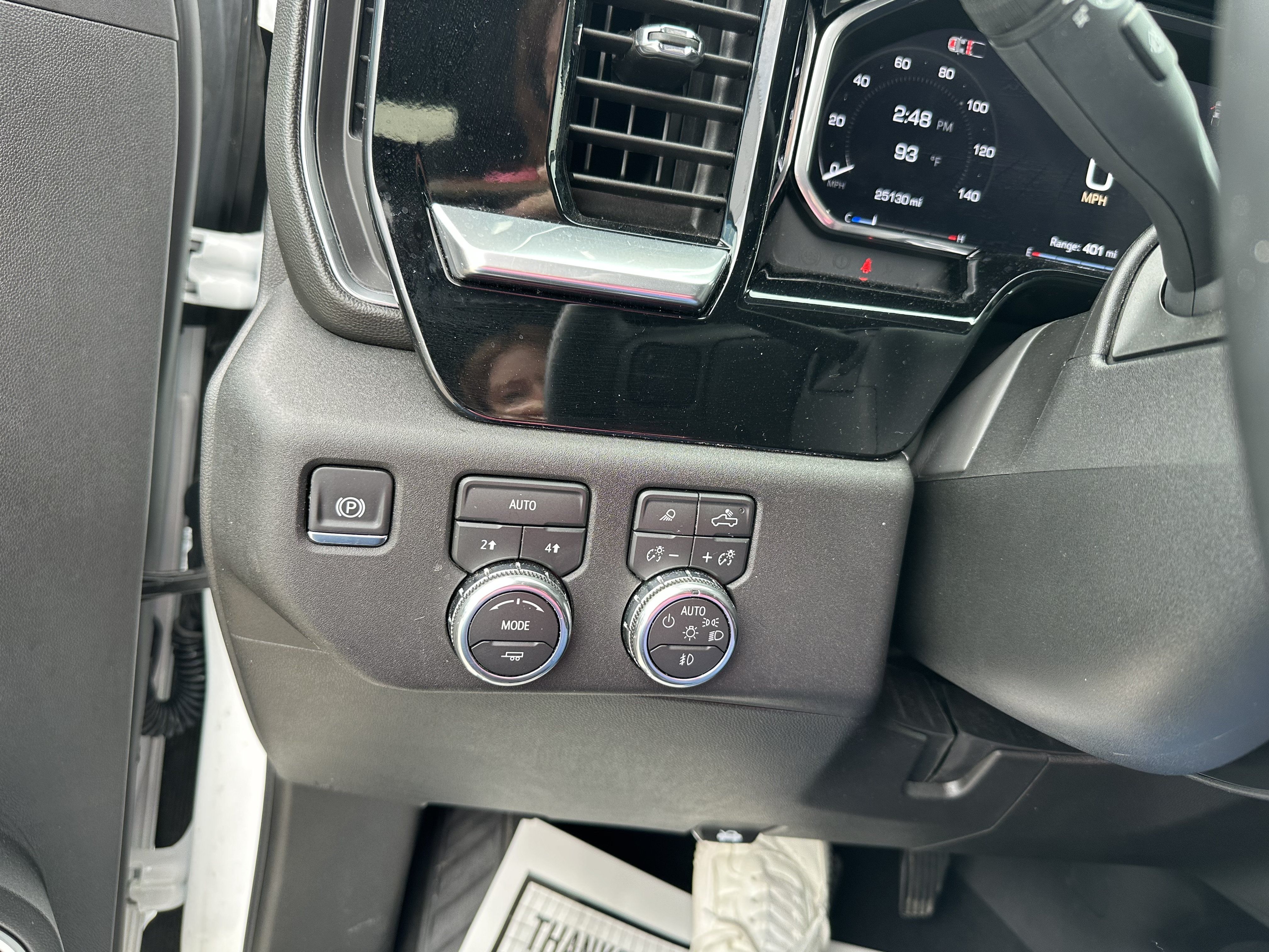 Certified 2026 GMC Sierra 1500 SLT AWD/4WD image 20
