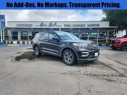 Used 2022 Ford Explorer XLT w/ Equipment Group 202A