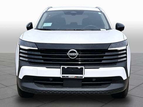 New 2026 Nissan Kicks SV FWD image 3