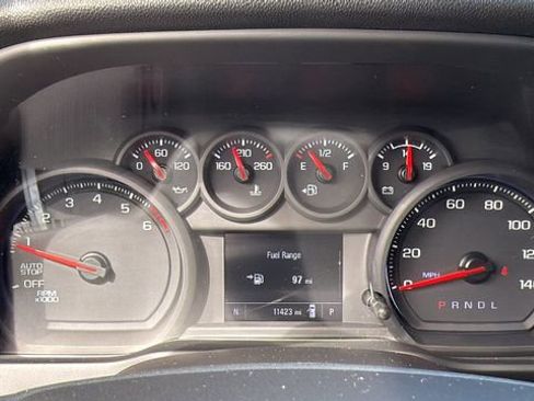 Used 2025 Chevrolet Silverado 1500 Custom image 23