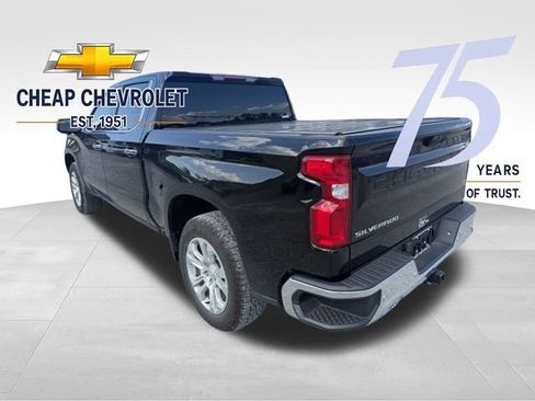 Used 2023 Chevrolet Silverado 1500 LTZ w/ Z71 Off-Road Package AWD/4WD image 5