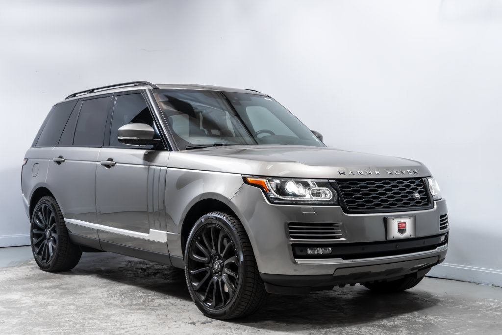 Used 2017 Land Rover Range Rover Supercharged AWD/4WD image 9