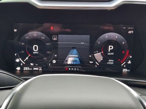 New 2025 GMC Canyon Elevation w/ Convenience Package image 11