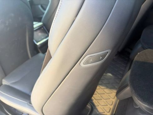 Used 2022 Tesla Model X Plaid AWD/4WD image 16