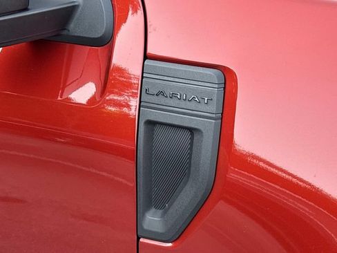 Used 2024 Ford Maverick Lariat w/ Black Appearance Package FWD image 10