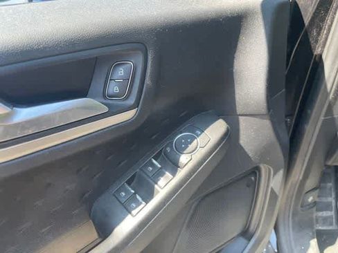 Used 2020 Ford Escape SE AWD/4WD image 14