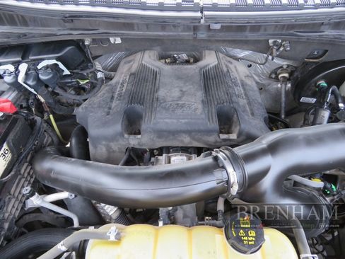 Used 2020 Ford Expedition XLT w/ Equipment Group 202A image 12