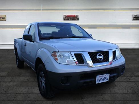 Used 2013 Nissan Frontier S image 1