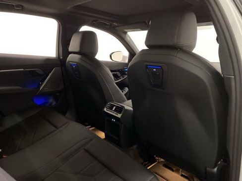 Used 2026 BMW 530i xDrive AWD/4WD image 24