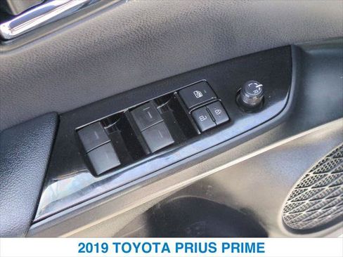 Used 2019 Toyota Prius Prime Premium w/ Carpet Mat Package FWD image 13