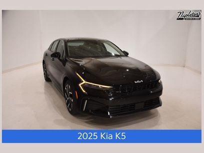 New 2025 Kia K5 EX