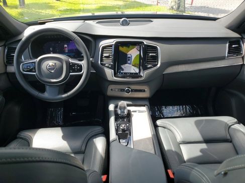 Used 2024 Volvo XC90 B6 Ultimate w/ Protection Package Premier image 11