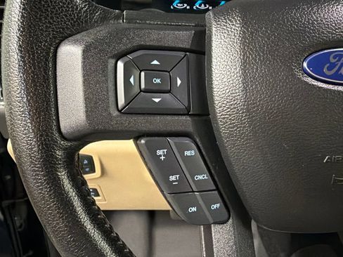 Used 2016 Ford F150 XLT w/ Equipment Group 302A Luxury AWD/4WD image 18