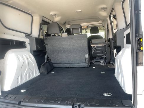 Used 2022 RAM ProMaster City Wagon w/ Lights & Wheels Group image 8