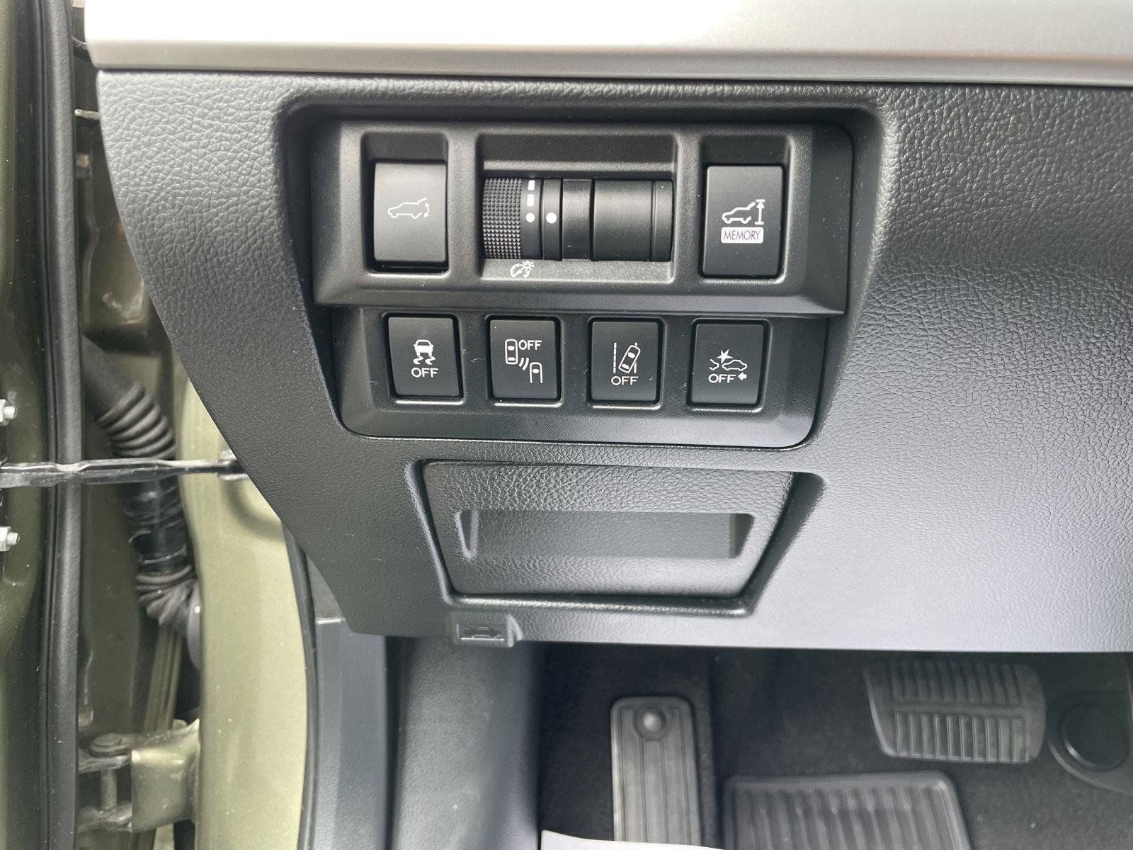 Used 2019 Subaru Outback 2.5i Touring w/ Popular Package #3A AWD/4WD image 13
