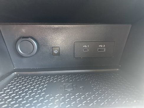 Used 2025 Nissan Pathfinder SL AWD/4WD image 19