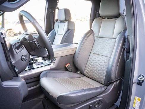 Used 2024 Chevrolet Silverado 1500 ZR2 w/ Technology Package image 15