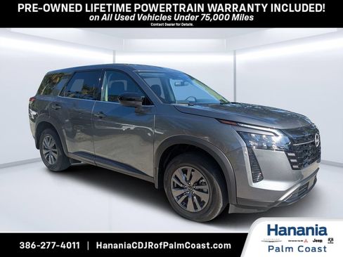 Used 2026 Nissan Pathfinder S FWD image 1