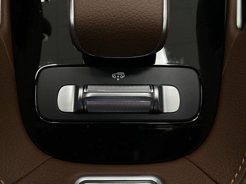 New 2026 Mercedes-Benz GLS 450 4MATIC image 30