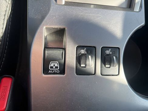 Used 2024 Toyota 4Runner SR5 Premium image 27