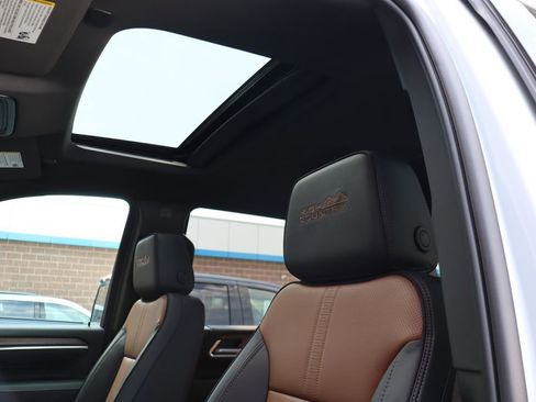 New 2026 Chevrolet Silverado 2500 High Country w/ Technology Package AWD/4WD image 35