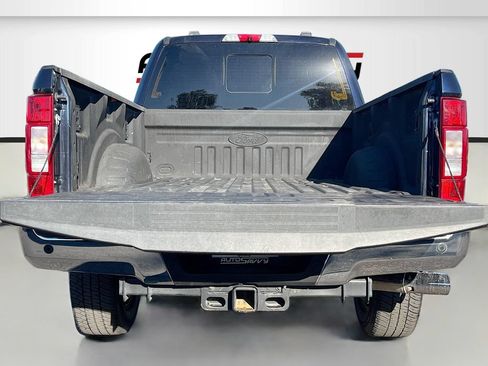 Used 2022 Ford F350 Lariat w/ Chrome Package AWD/4WD image 26
