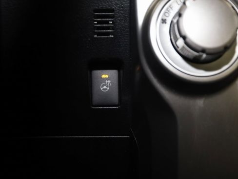 Used 2024 Toyota 4Runner SR5 Premium image 32