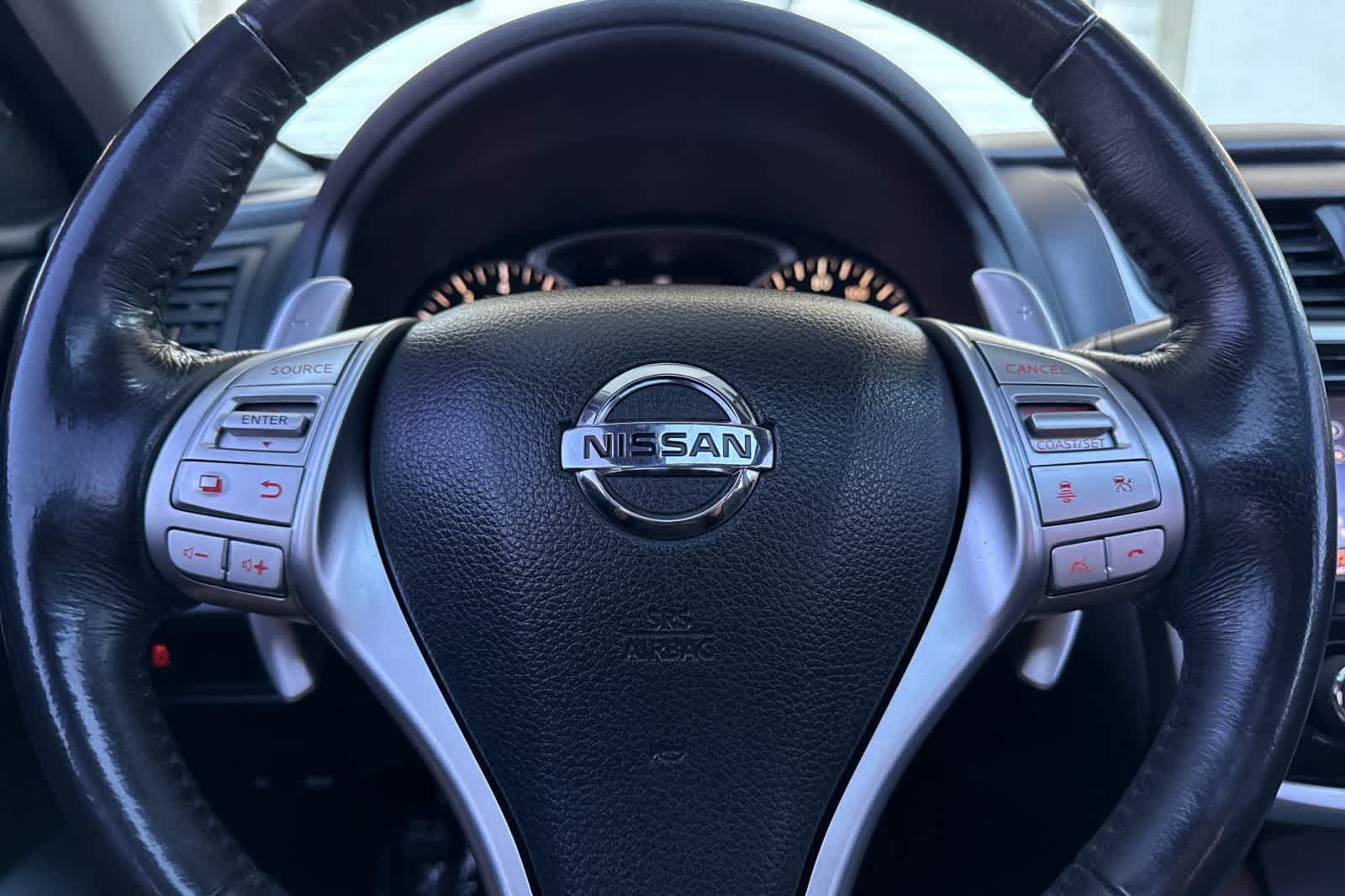 Used 2018 Nissan Altima 3.5 SL FWD image 23
