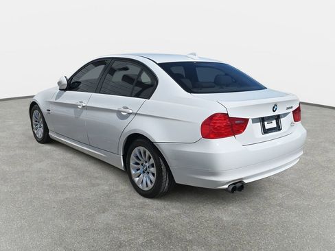 Used 2009 BMW 328i xDrive Sedan image 7