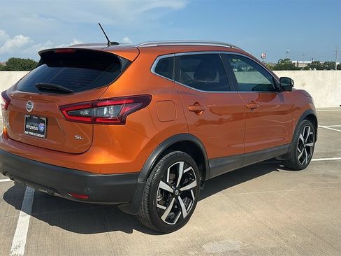 Used 2021 Nissan Rogue Sport SL w/ Premium Package FWD image 14