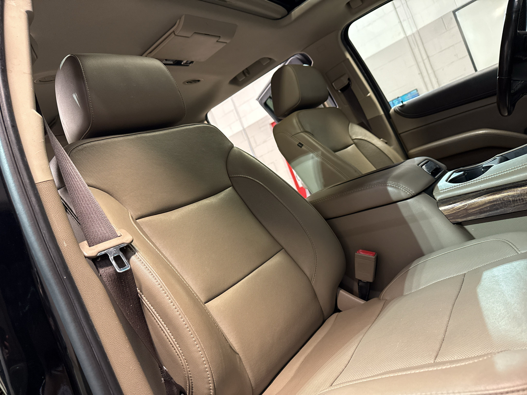 Used 2019 GMC Yukon XL SLT w/ Open Road Package AWD/4WD image 24