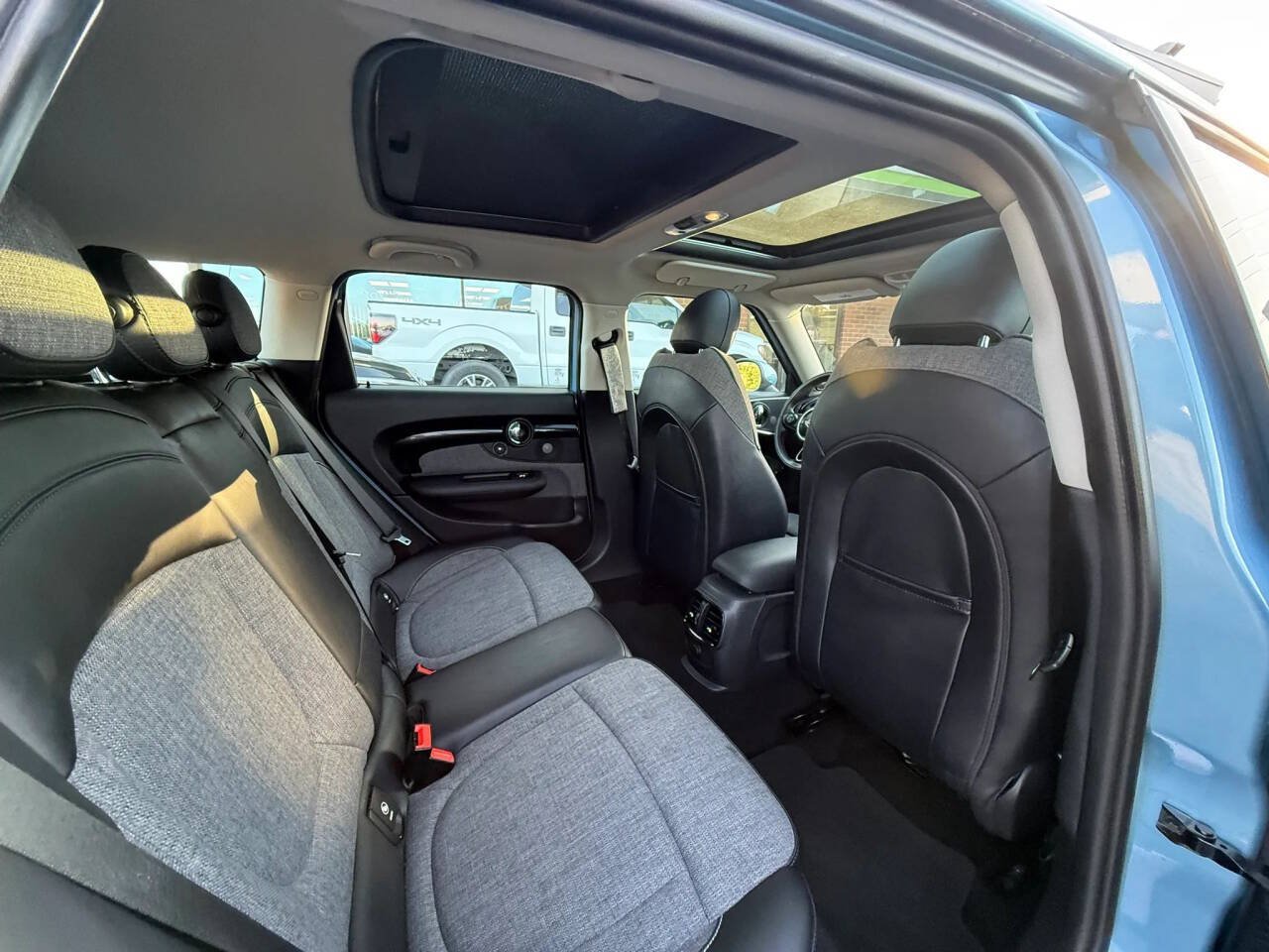 Used 2017 MINI Cooper Clubman ALL4 AWD/4WD image 26