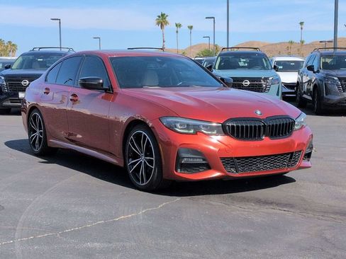 Used 2022 BMW 330i Sedan w/ M Sport Package RWD image 6