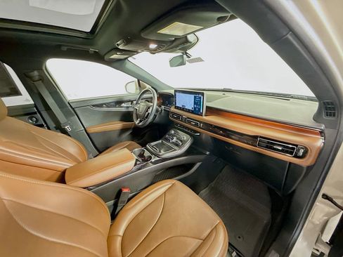 Used 2021 Lincoln Nautilus Reserve image 30