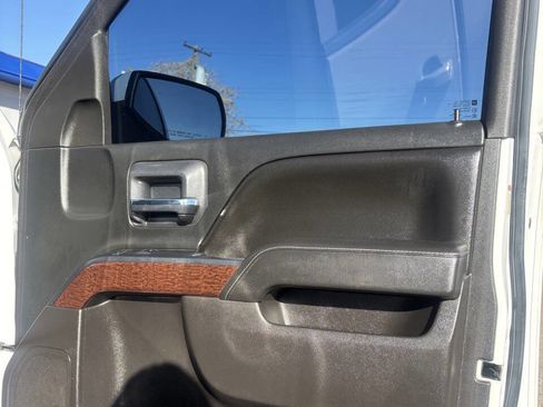 Used 2017 GMC Sierra 1500 SLE image 13