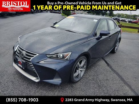 Used 2018 Lexus IS 300 AWD w/ Comfort Package image 3