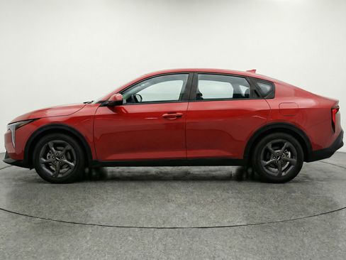 Used 2025 Kia K4 LXS image 5