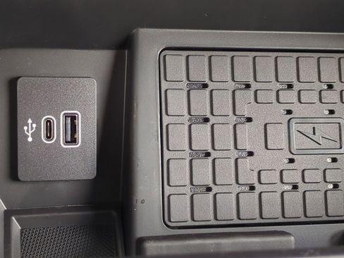 New 2025 Ford F150 XLT w/ Equipment Group 302A MID image 32