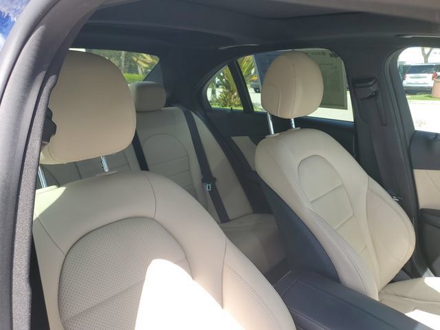 Used 2020 Mercedes-Benz C 300 Sedan image 24